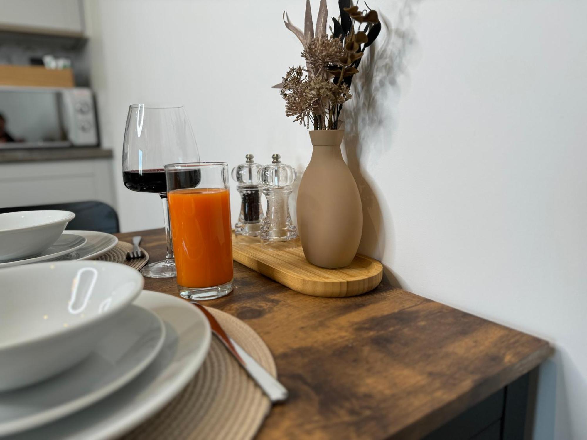 Elegant One Bedroom Apartment スウィンドン エクステリア 写真