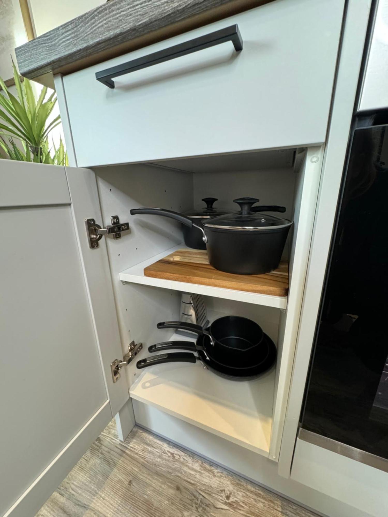 Elegant One Bedroom Apartment スウィンドン エクステリア 写真